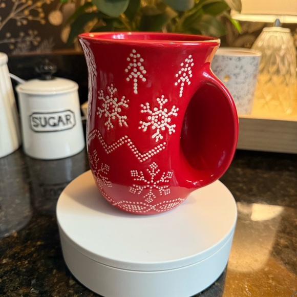 Red Snowflake Mug Christmas Holidays - Picture 1 of 6